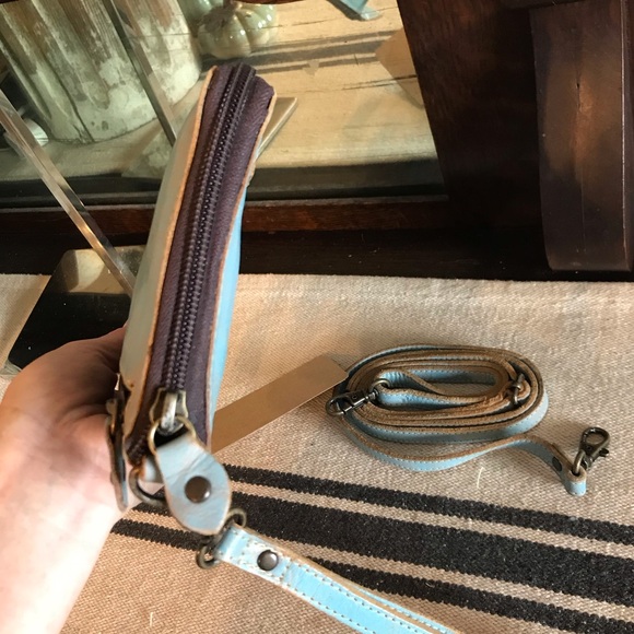 NWT Bed Stu TEMPLETON II Crossbody Wallet Wristlet Baby Blue Oats Rustic $185 - Picture 9 of 16